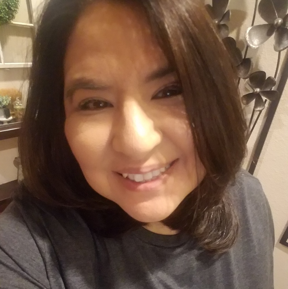 Meet your Posher, Gina